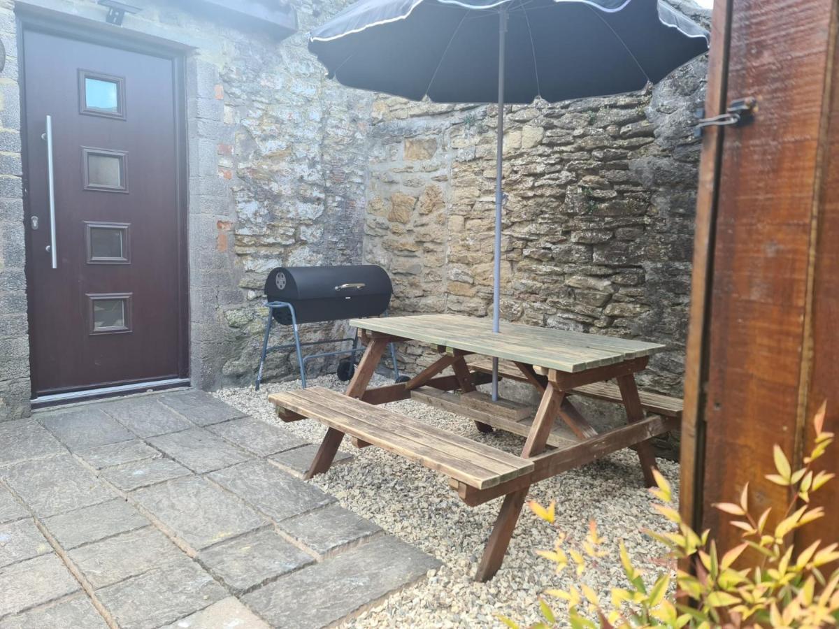 Luxury Bumblebee Cottage Frome Longleat Aqua Sana Bath Dog Freendly מראה חיצוני תמונה