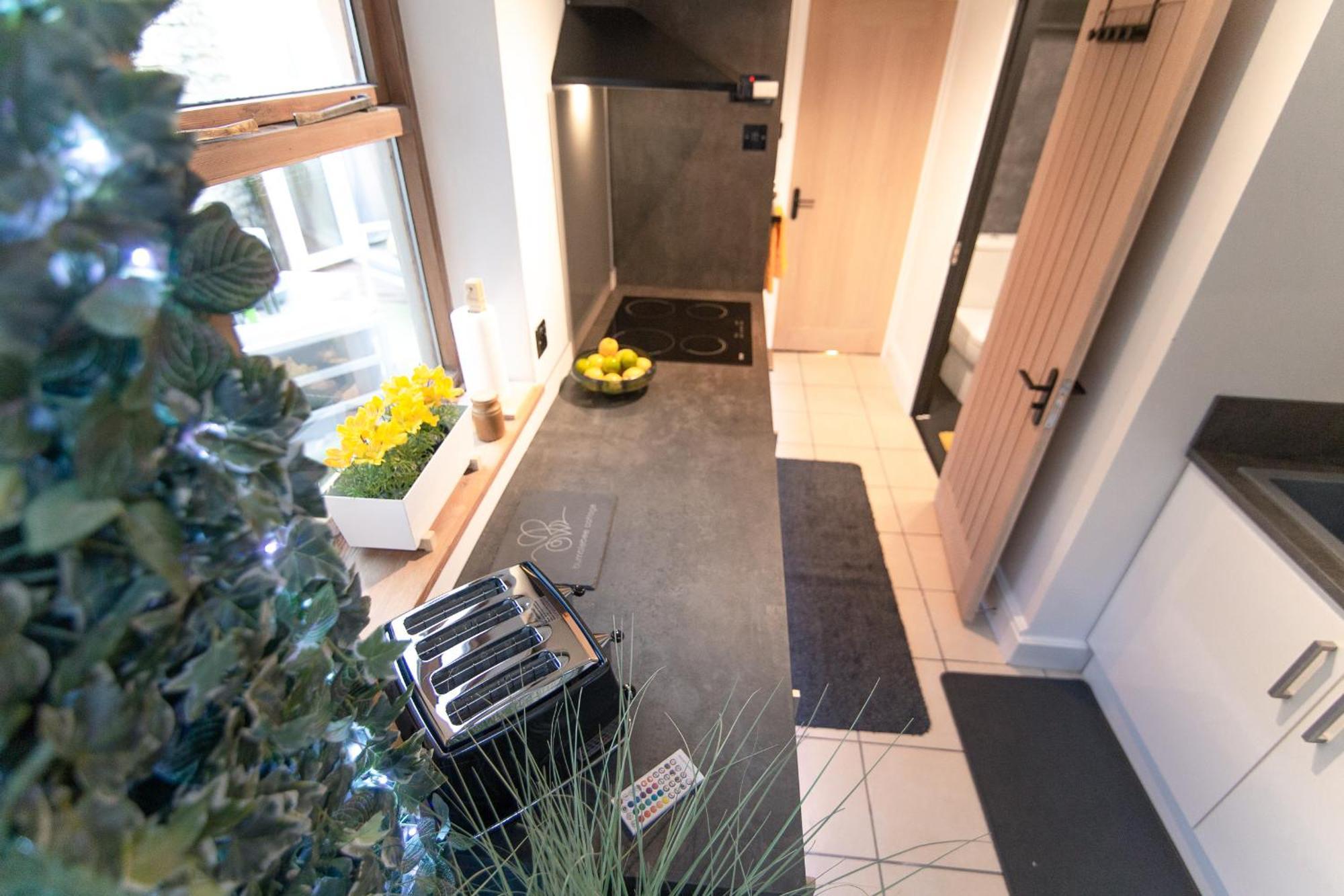 Luxury Bumblebee Cottage Frome Longleat Aqua Sana Bath Dog Freendly מראה חיצוני תמונה